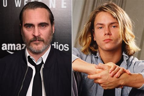 is joaquin phoenix related to river phoenix