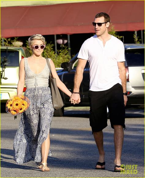 is julianne hough dating anyone
