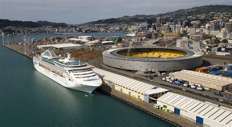 is new zealand open to cruise ships