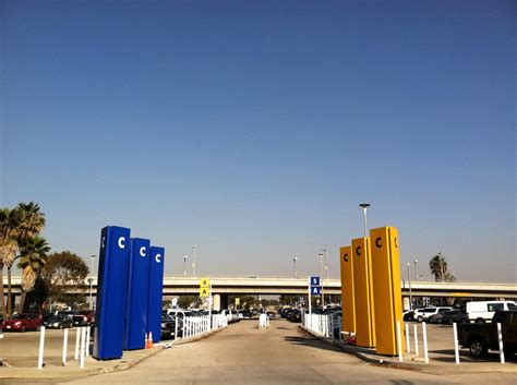 home.furnitureanddecorny.com:is parking lot c at lax open