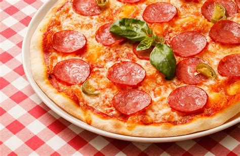 is pepperoni pizza healthy