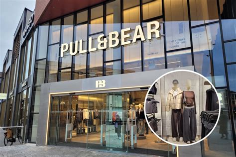 Is Pull And Bear Open Today