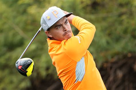 is rickie fowler still playing golf