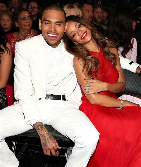is rihanna married to chris brown