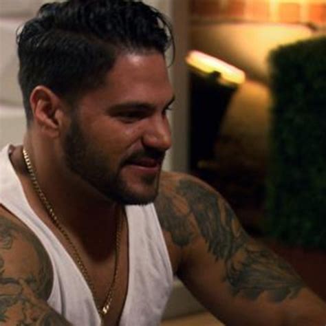 is ronnie ortiz magro single