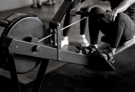 Is Rowing Good For Knee Problems