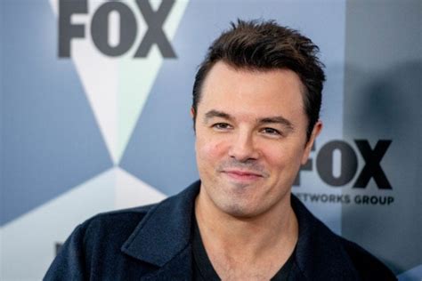 is seth macfarlane related to fergie