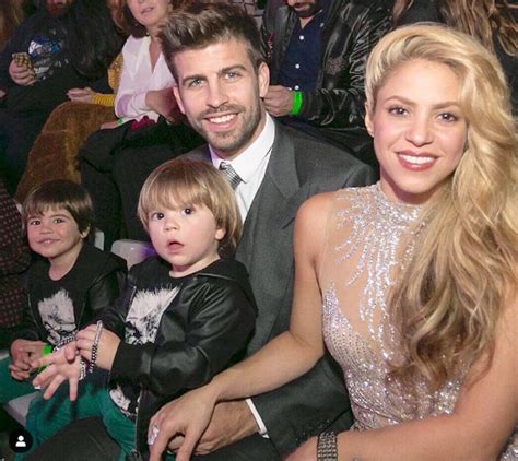 is shakira married and does she have children