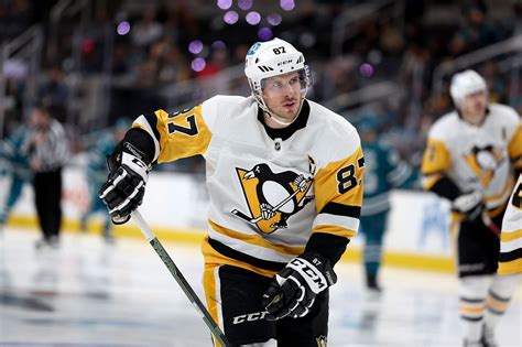 is sidney crosby playing tonight