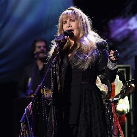 is stevie nicks touring in 2024