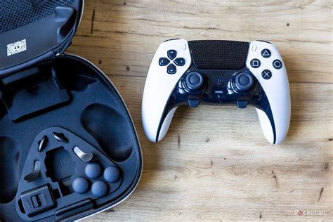 TEST PS4 Nacon Revolution Unlimited Pro