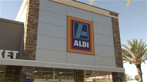 is there an aldi store in california
