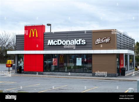 is there mcdonald's in canada