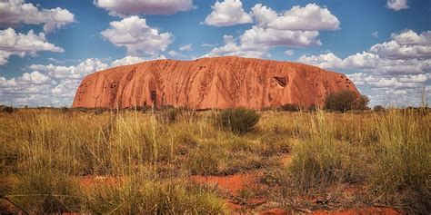 is uluru located in alice springs