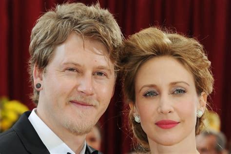 is vera farmiga married