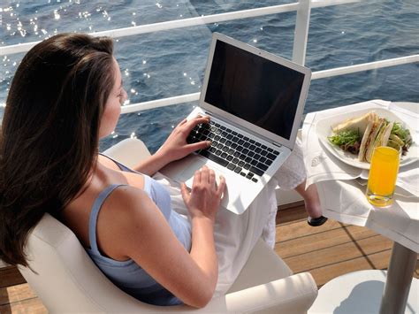 Free unlimited WiFi on cruise ships? It just might be a trend