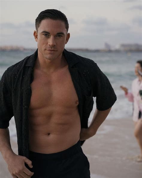 is will parfitt single