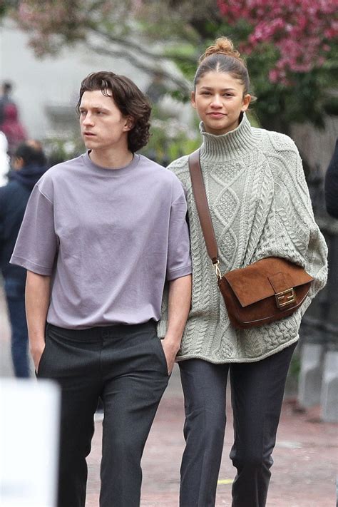 is zendaya dating tom holland 2022