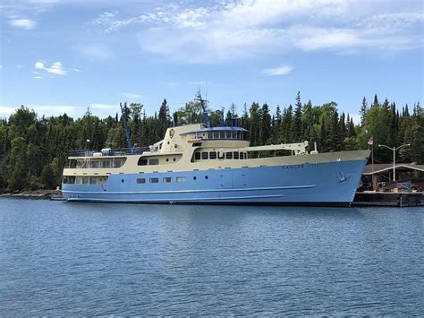 isle royale national park ferry schedule