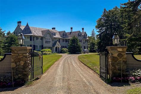 islesboro maine john travolta house