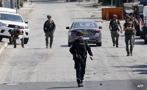 israeli forces west bank raid