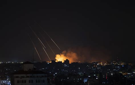 israeli missile strikes at
