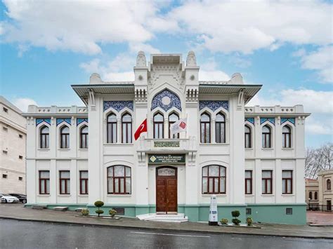 istanbul fatih sultan mehmet üniversitesi