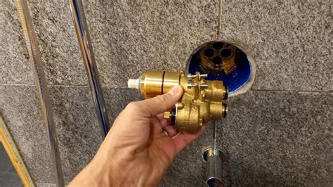 istruzioni schema montaggio miscelatore doccia con deviatore