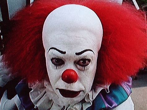 it the clown pennywise