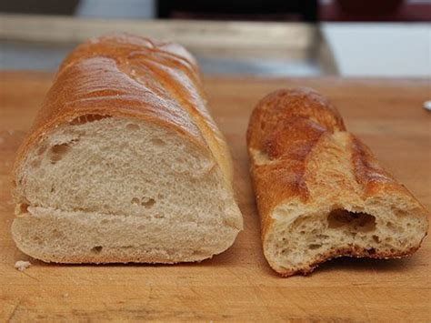 Italian Bread Vs French Bread: Which One Will You Choose?
