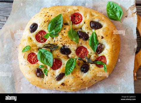 Italian Flat Bread With Herbs