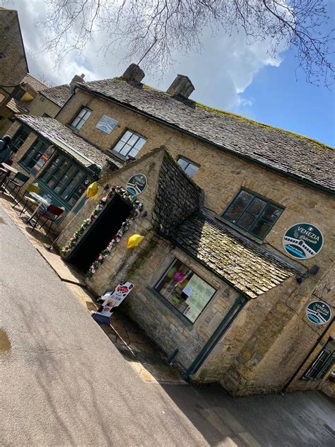 italian restaurant bourton on the water