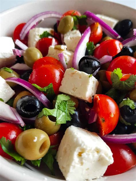 italian salad with feta