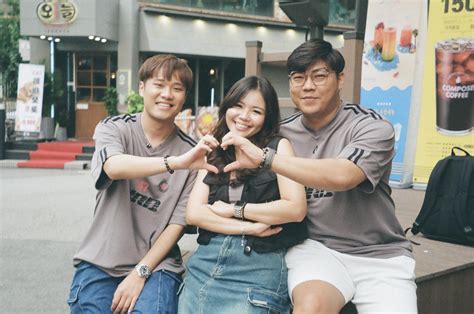 its okay  were just step sisters!