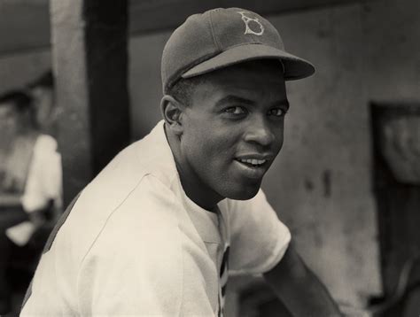 jackie robinson famous facts