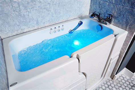 Jacuzzi Walk-In Tub: A Perfect Solution For Elderly And Disabled