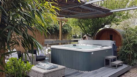 Jacuzzi Overnachting