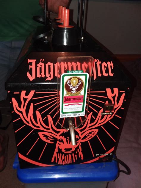 Jägermeister Diese Shot Machine ist perfekt für jede Party GQ Germany