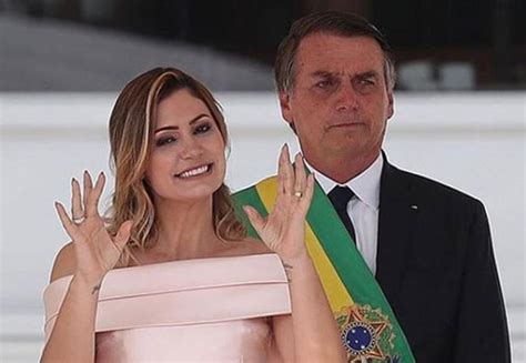 jair bolsonaro wife age