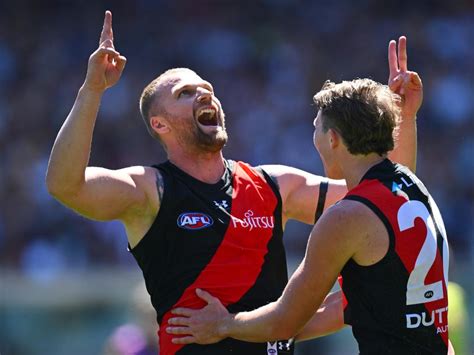 Jake Stringer stuns with goal of the year contender 7NEWS