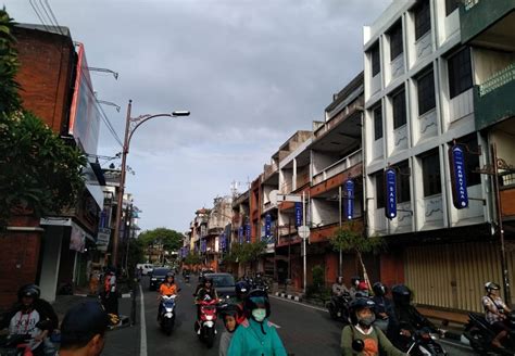 jalan gajah mada kelurahan