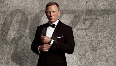James Bond Review Screenrant