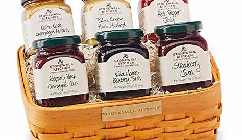 Crackers‬, ‪‎cheeses‬, ‪‎jams‬, and ‪‎jellies‬. A gift basket for