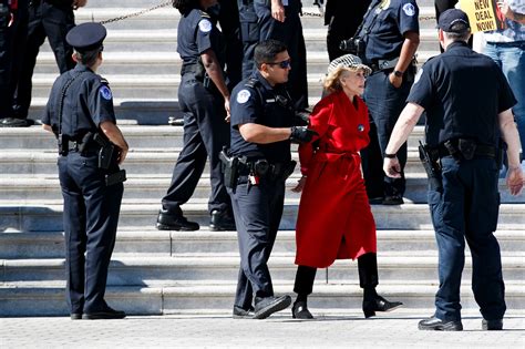 jane fonda arrested 2020