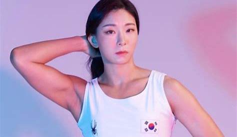 Physical 100's Jang EunSil ready to show off after 20 years of working out