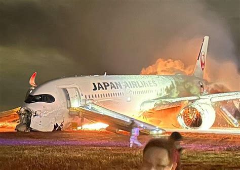japan airline plane crash