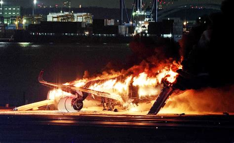 japan airlines fire