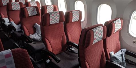 japan airlines pick seats