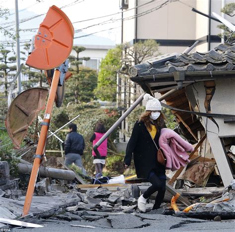 japan earthquake footage 2024