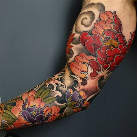 Inspirational Japanese Flower Design Tattoo Ideas